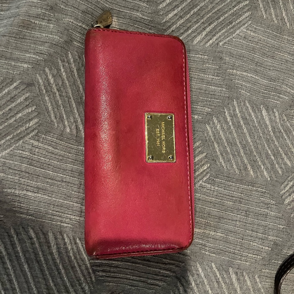 Michael Kors wallet